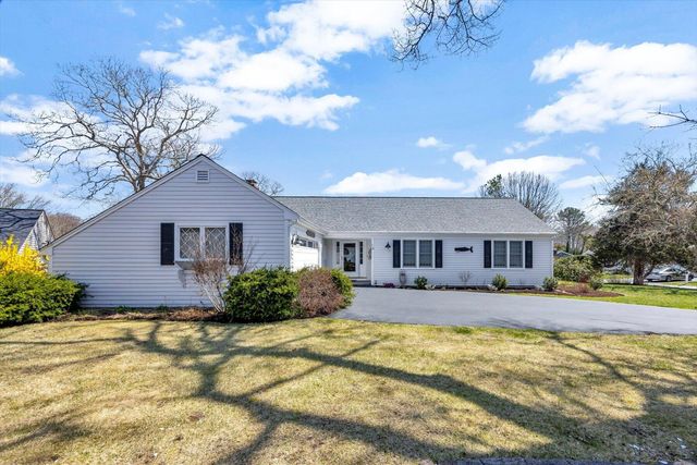 14 Halyard Road, Yarmouth Port, MA 02675