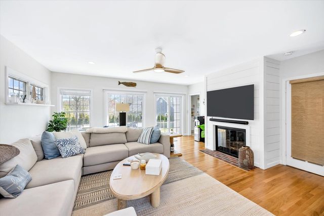14 Halyard Road, Yarmouth Port, MA 02675