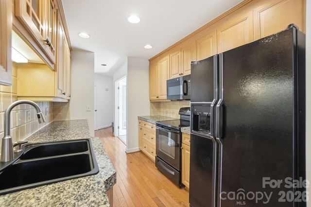 5206 Waxwind Lane, Charlotte, NC 28226