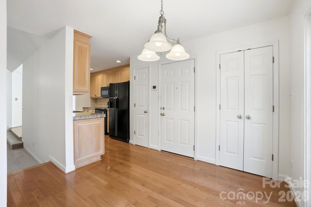 5206 Waxwind Lane, Charlotte, NC 28226