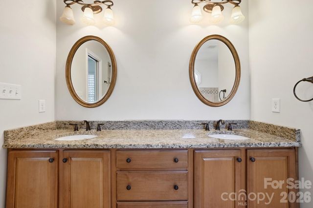 5206 Waxwind Lane, Charlotte, NC 28226