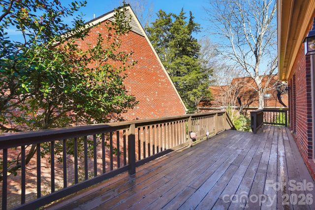 5206 Waxwind Lane, Charlotte, NC 28226