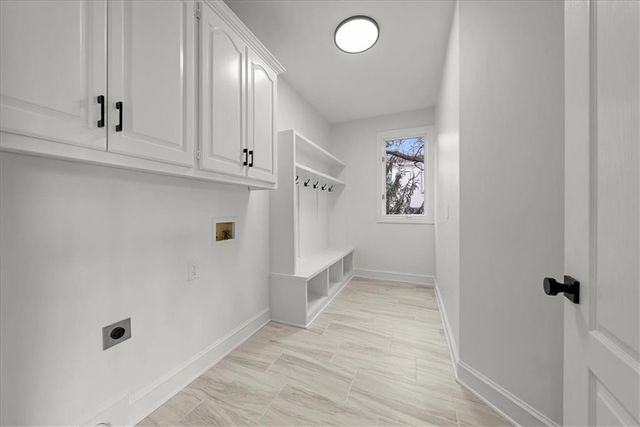 4113 W 150th Street, Overland Park, KS 66224