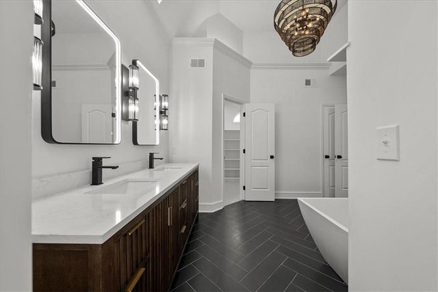 4113 W 150th Street, Overland Park, KS 66224