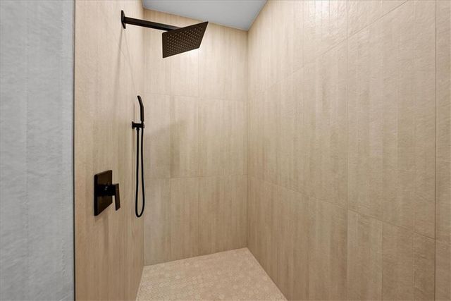 4113 W 150th Street, Overland Park, KS 66224