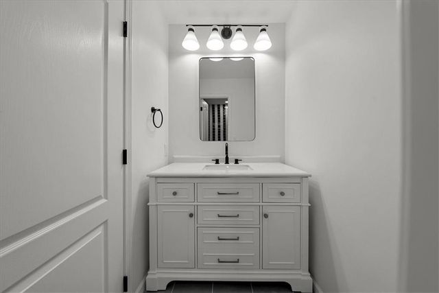 4113 W 150th Street, Overland Park, KS 66224