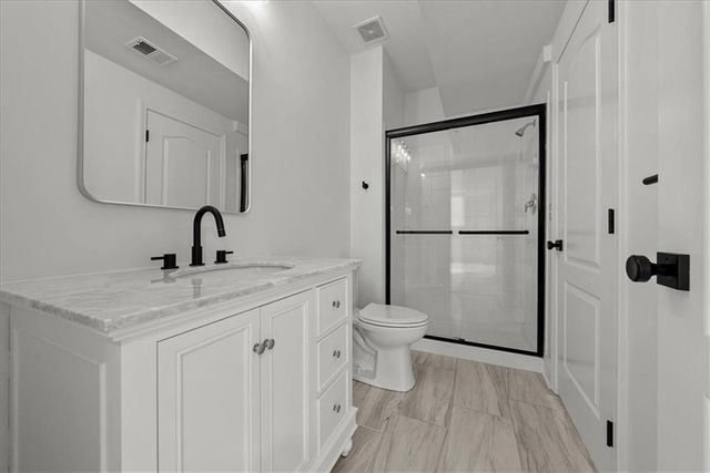 4113 W 150th Street, Overland Park, KS 66224