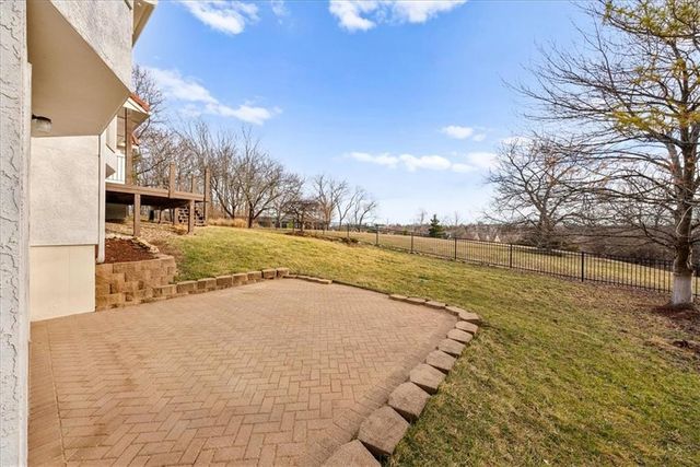 4113 W 150th Street, Overland Park, KS 66224