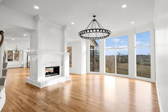 4113 W 150th Street, Overland Park, KS 66224