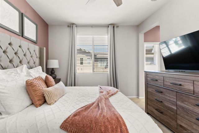 1291 Via Lucero, Oceanside, CA 92056