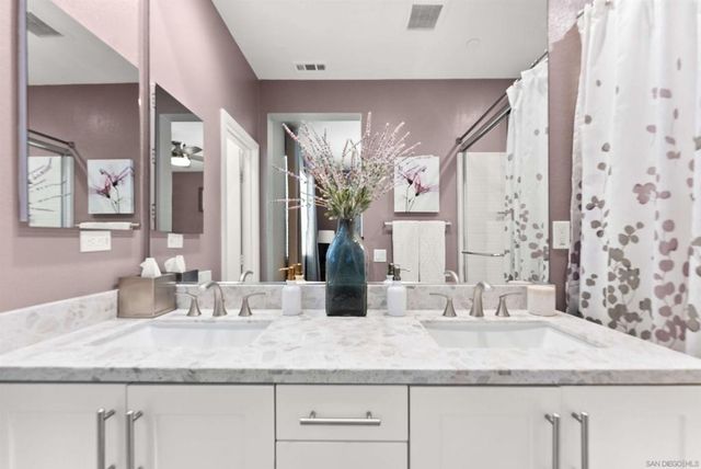 1291 Via Lucero, Oceanside, CA 92056