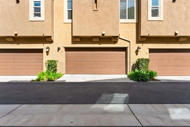 1291 Via Lucero, Oceanside, CA 92056