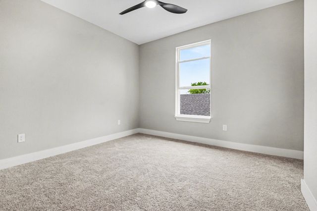1442 Stella Avenue, Dallas, TX 75216