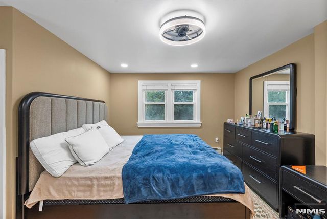 1667 Ardsley Court, Teaneck, NJ 07666