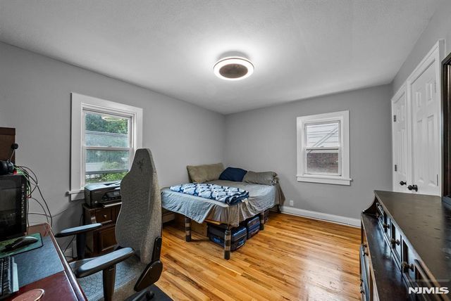 1667 Ardsley Court, Teaneck, NJ 07666