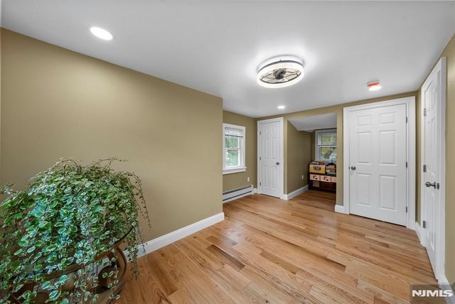 1667 Ardsley Court, Teaneck, NJ 07666