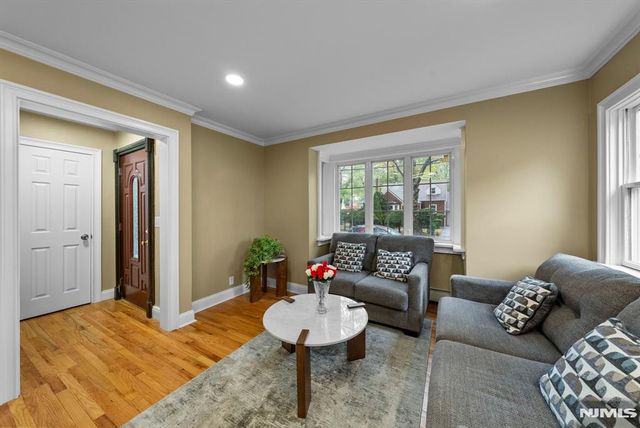 1667 Ardsley Court, Teaneck, NJ 07666