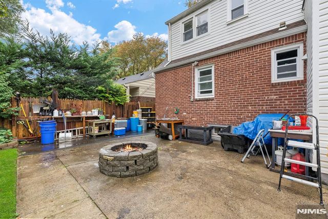 1667 Ardsley Court, Teaneck, NJ 07666