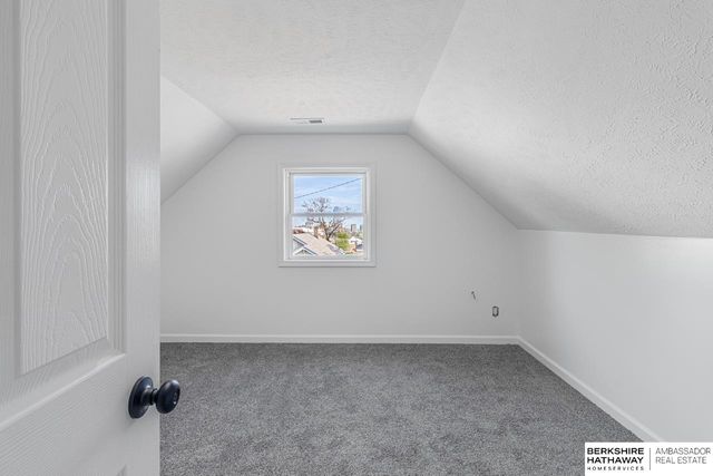 1211 Arbor Street, Omaha, NE 68108