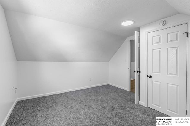 1211 Arbor Street, Omaha, NE 68108