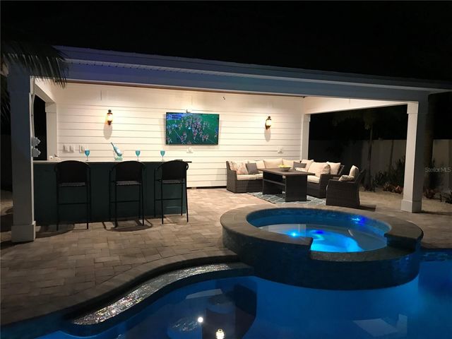 510 MAGNOLIA AVENUE, Anna Maria, FL 34216