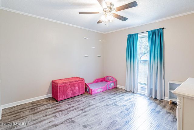 1055 Eddie Ray Road, Breaux Bridge, LA 70517