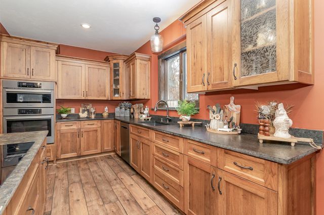 7243 Hazelwood Avenue, Northfield, MN 55057