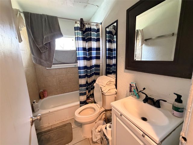 2016 Daniel Street, Fort Worth, TX 76104