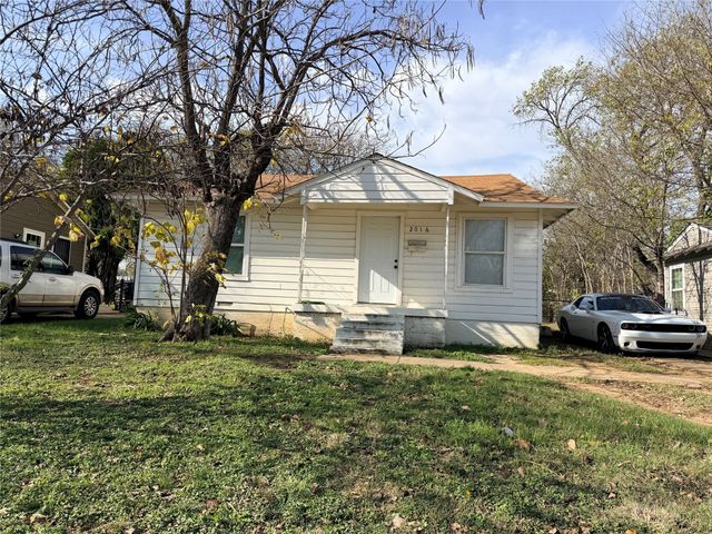 2016 Daniel Street, Fort Worth, TX 76104