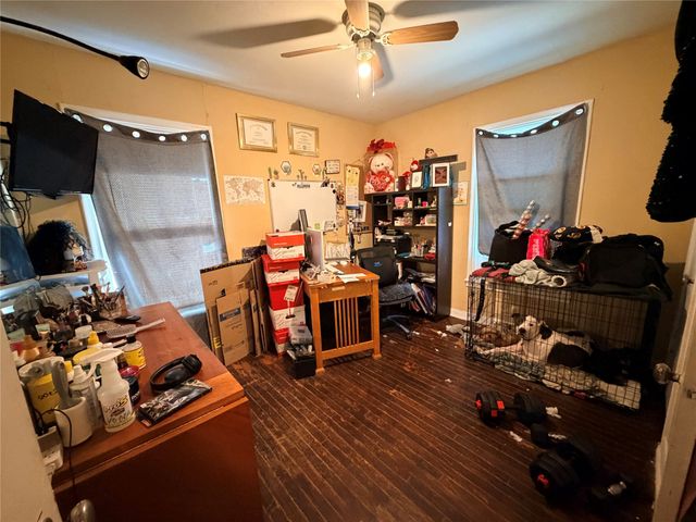 2016 Daniel Street, Fort Worth, TX 76104