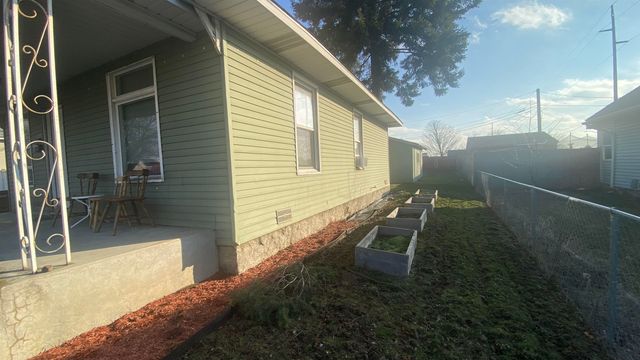 1408 E Providence Ave, Spokane, WA 99207