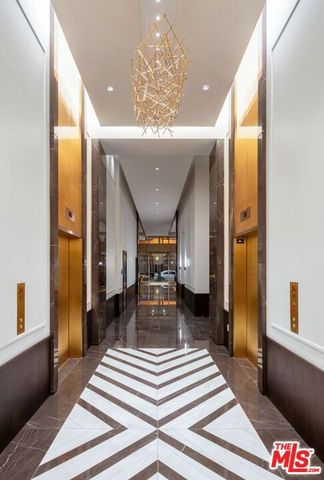 400 S Broadway 917, Los Angeles, CA 90013