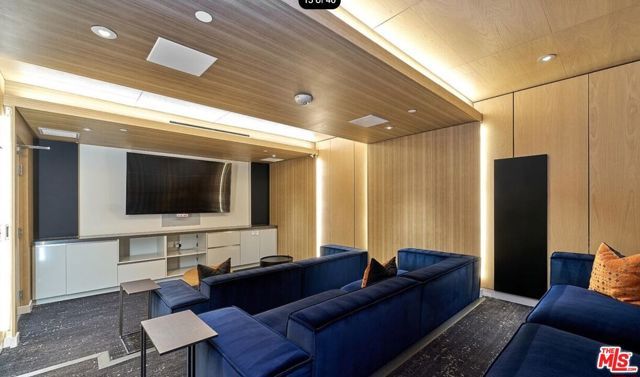 400 S Broadway 917, Los Angeles, CA 90013