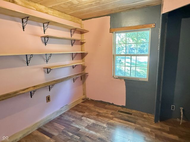 241 Mooreland Drive, Whiteland, IN 46184