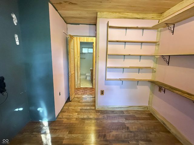 241 Mooreland Drive, Whiteland, IN 46184