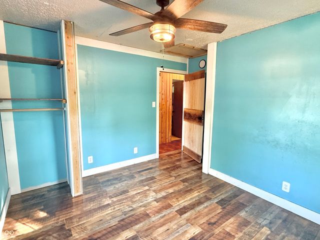 241 Mooreland Drive, Whiteland, IN 46184