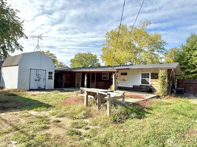 241 Mooreland Drive, Whiteland, IN 46184