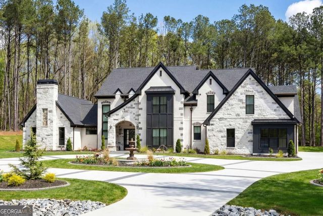 1315 Sandy Creek Road, Tyrone, GA 30290