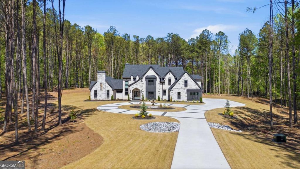 1315 Sandy Creek Road, Tyrone, GA 30290