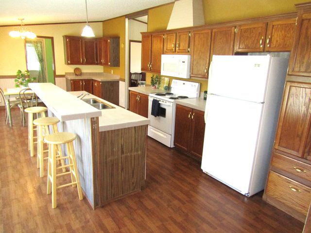 1098 Carey Mill Road, Lawrenceburg, KY 40342