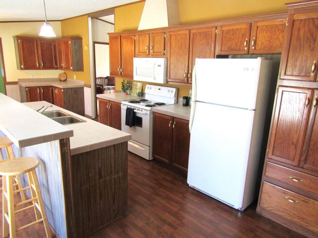 1098 Carey Mill Road, Lawrenceburg, KY 40342