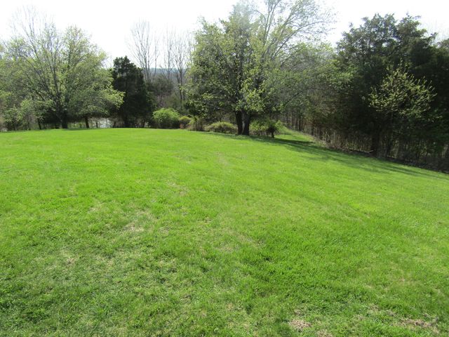 1098 Carey Mill Road, Lawrenceburg, KY 40342