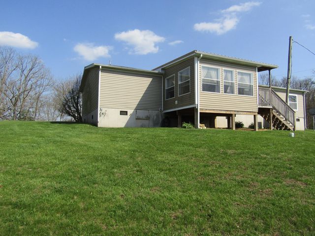 1098 Carey Mill Road, Lawrenceburg, KY 40342