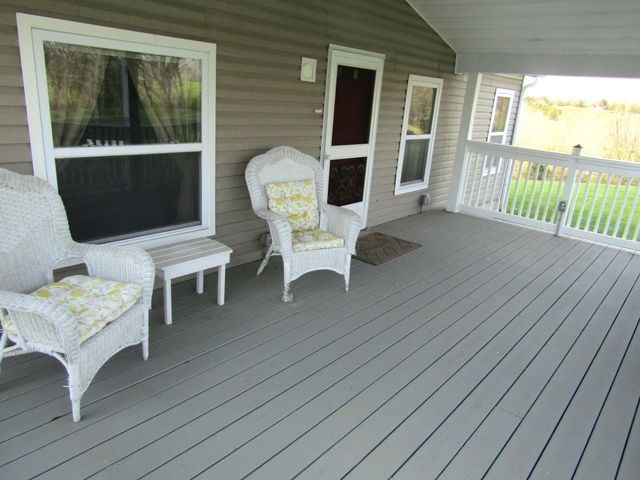 1098 Carey Mill Road, Lawrenceburg, KY 40342