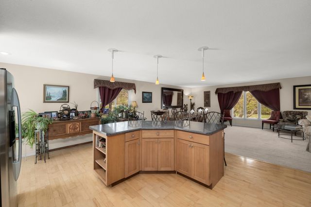 18885 Valley View Road, Eden Prairie, MN 55346