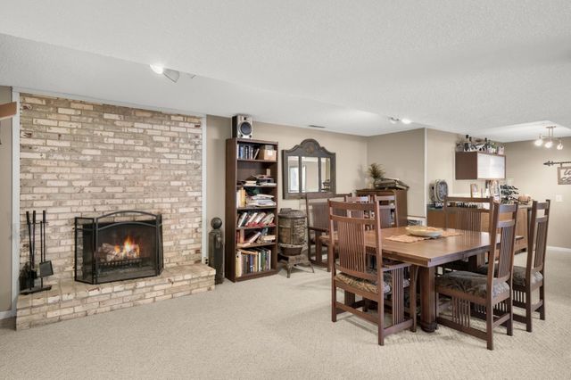 18885 Valley View Road, Eden Prairie, MN 55346