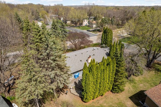18885 Valley View Road, Eden Prairie, MN 55346