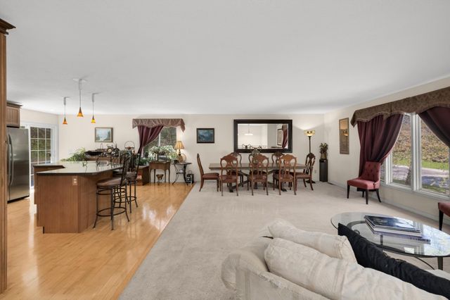 18885 Valley View Road, Eden Prairie, MN 55346