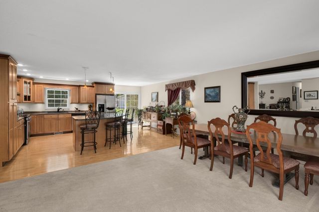 18885 Valley View Road, Eden Prairie, MN 55346