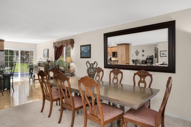 18885 Valley View Road, Eden Prairie, MN 55346